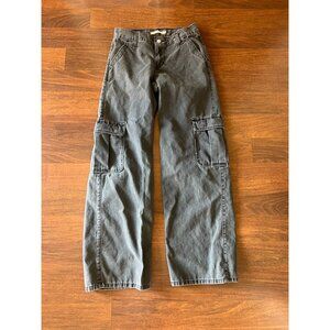 Y2K Superlow Cargo Pants Women’s Size 25 Gray/Black Low Rise Utility Streetwear
